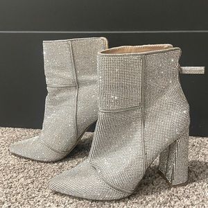Steve Madden Tarra Silver Sparkly Heeled Boots